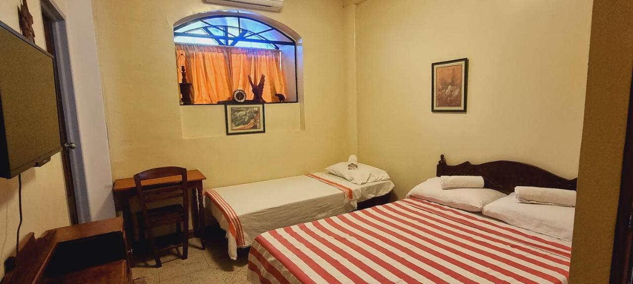 Casa Familya Otel Batac Dış mekan fotoğraf